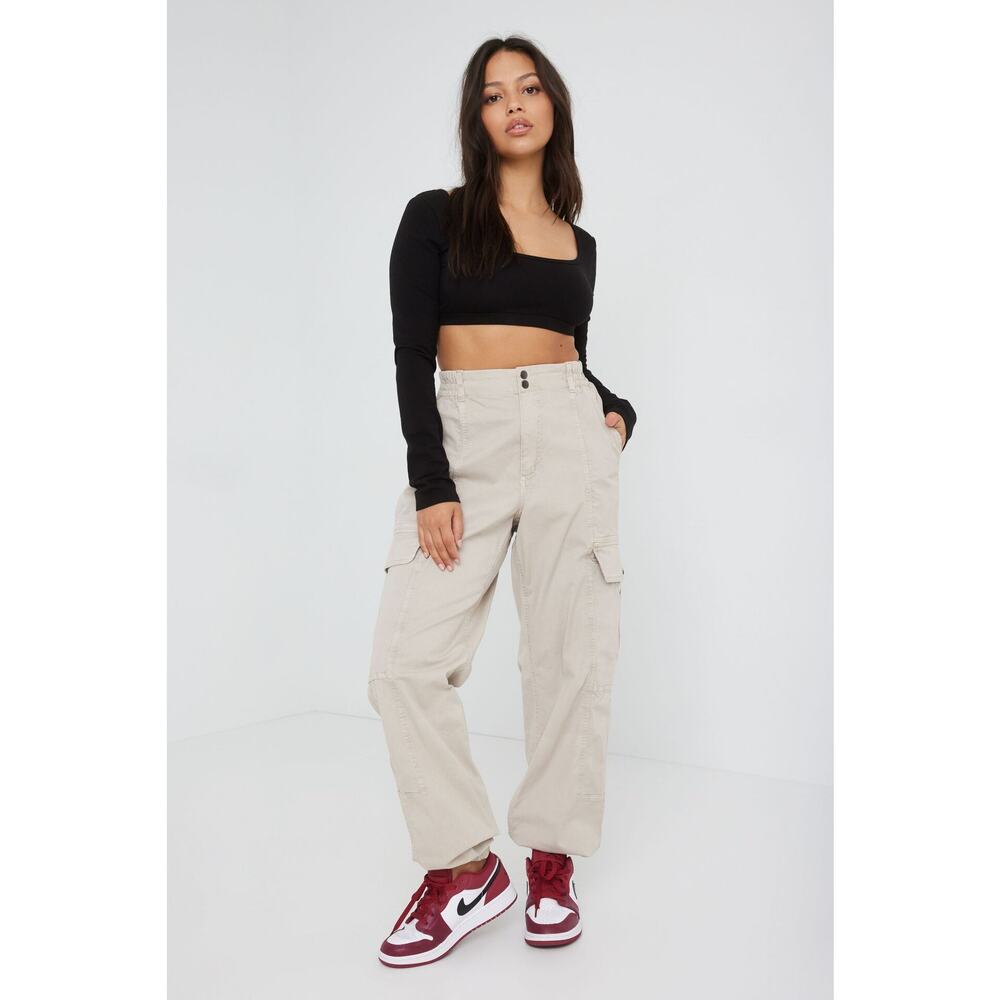 Garage Women‎ Brianna Bubble Elastic Waistband Cargo Pants Size XS Beige Comfort